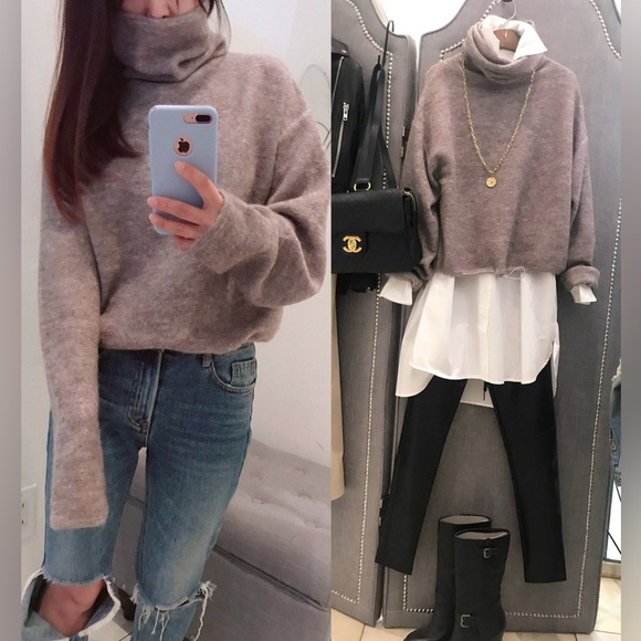 NWT Carra turtleneck sweater - Picture 7 of 8